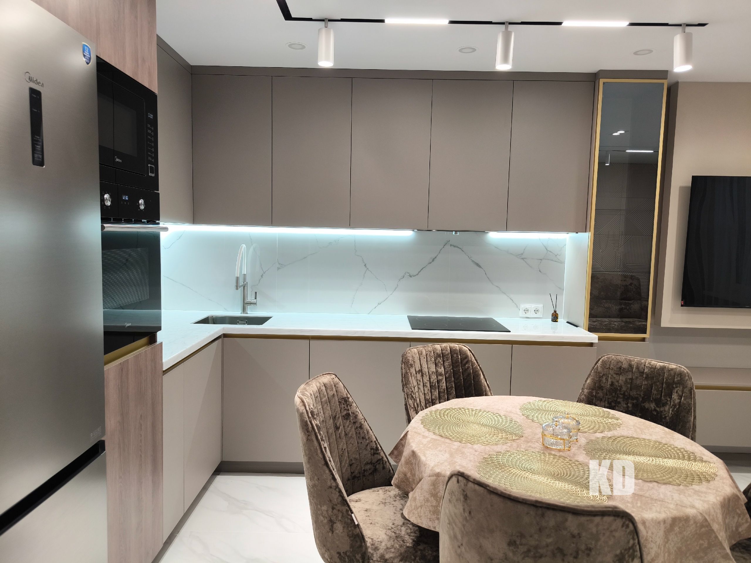 Кухня Urban Forge Kitchens Кухня Urban Forge Kitchens